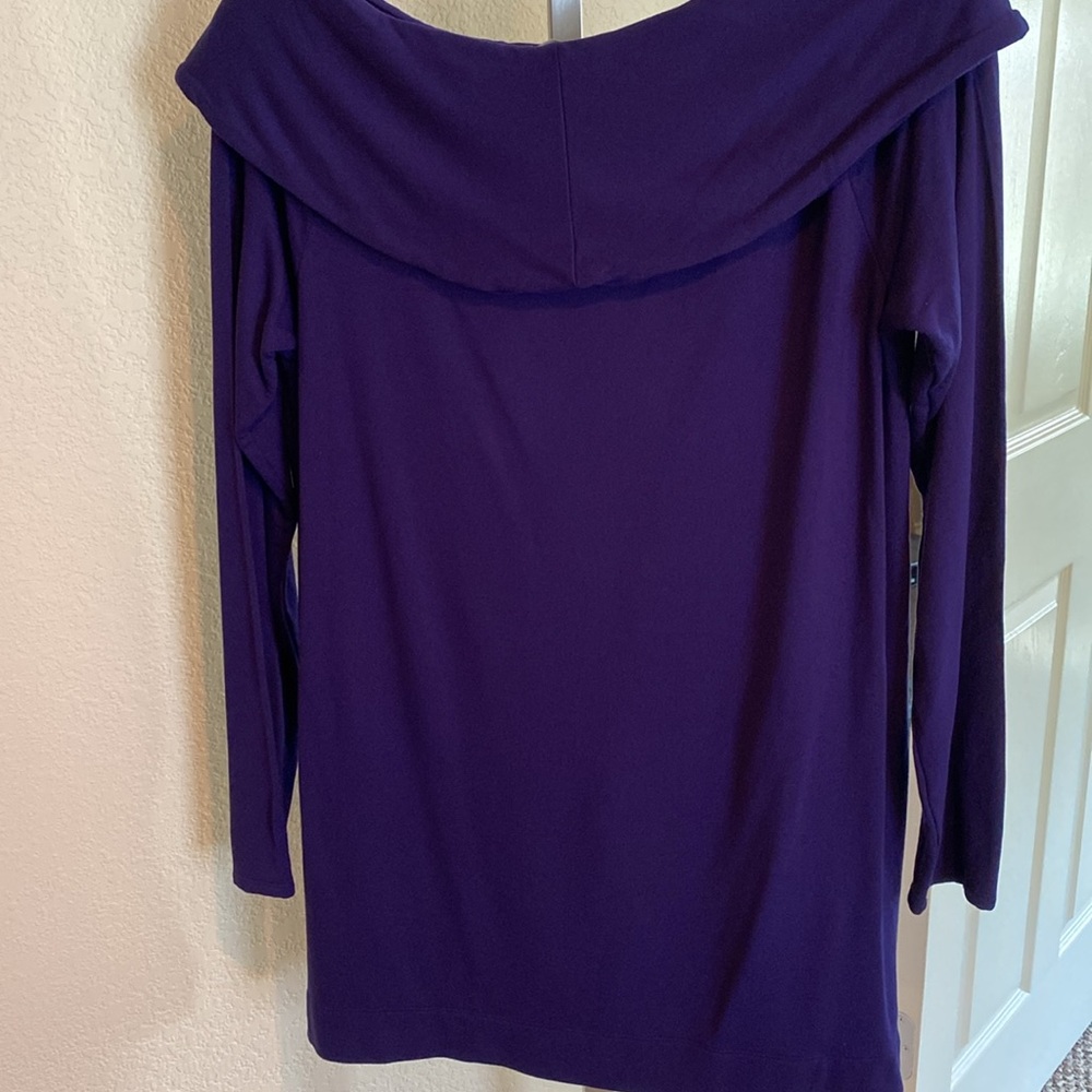 Tunic - Picture 2 of 3